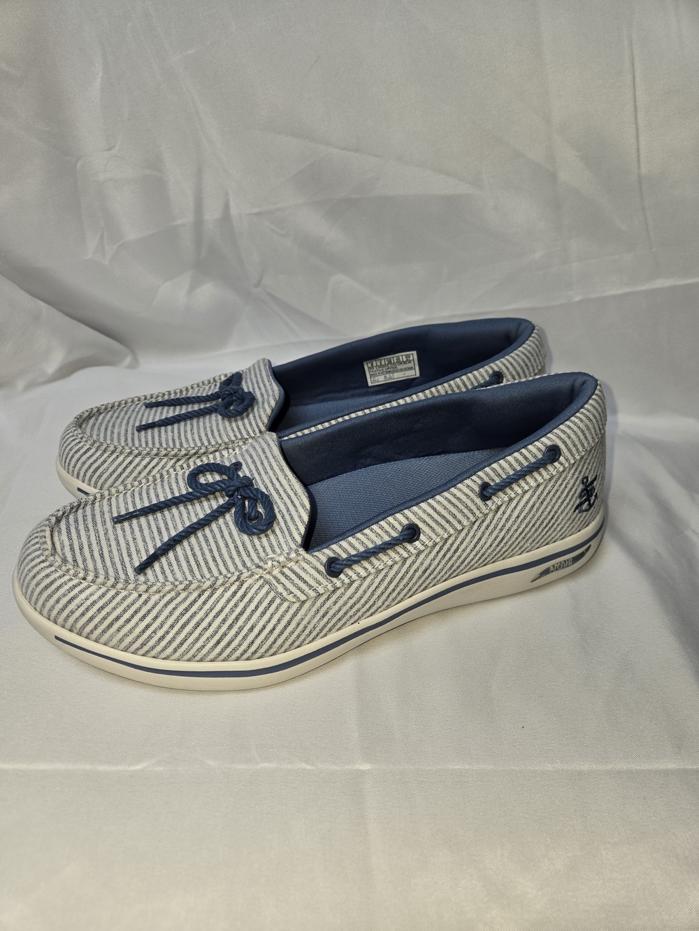 Skechers Arch Fit Uplift Coastal Breeze shoes Size 8